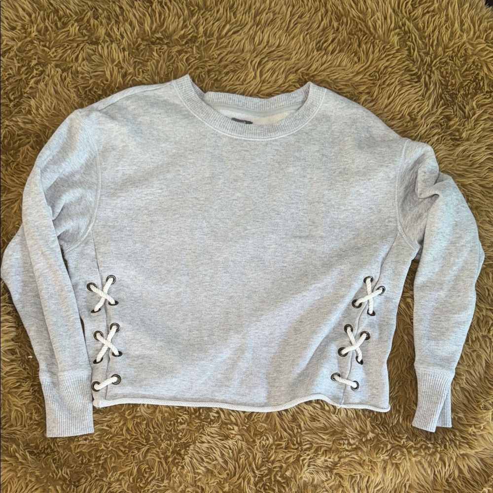 Aerie Gray Lace-Up Sweater 🩶